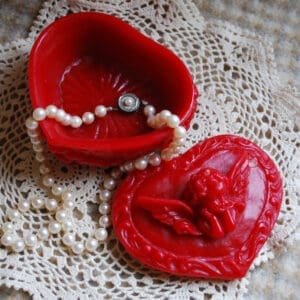 Beeswax Trinket Box in RED